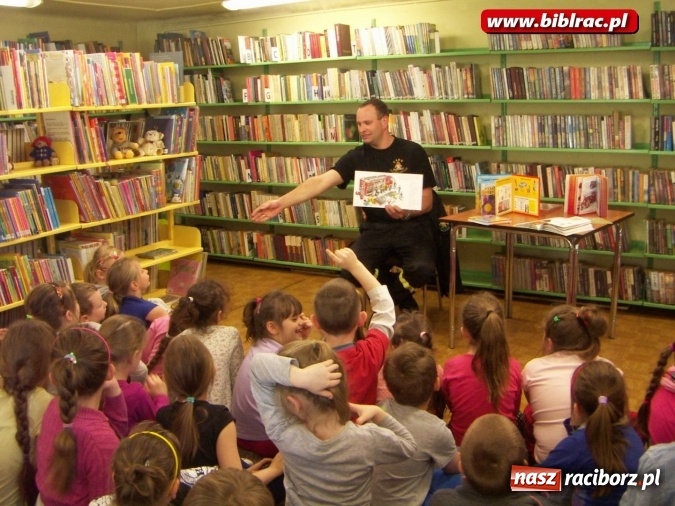 Zdjęcie w galerii na portalu naszraciborz.pl: XV Ogólnopolski Tydzień Czytania Dzieciom w raciborskiej bibliotece wiadomości z regionu