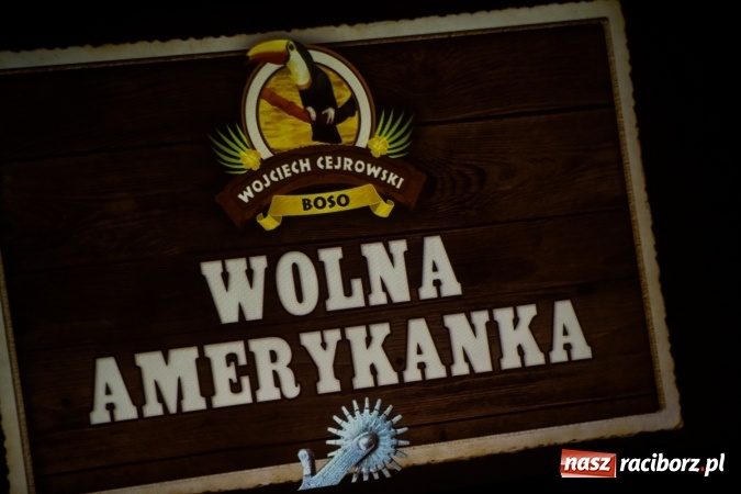 Zdjęcie w galerii na portalu naszraciborz.pl: Wojciech Cejrowski bawił w Raciborskim Centrum Kultury wiadomości z regionu