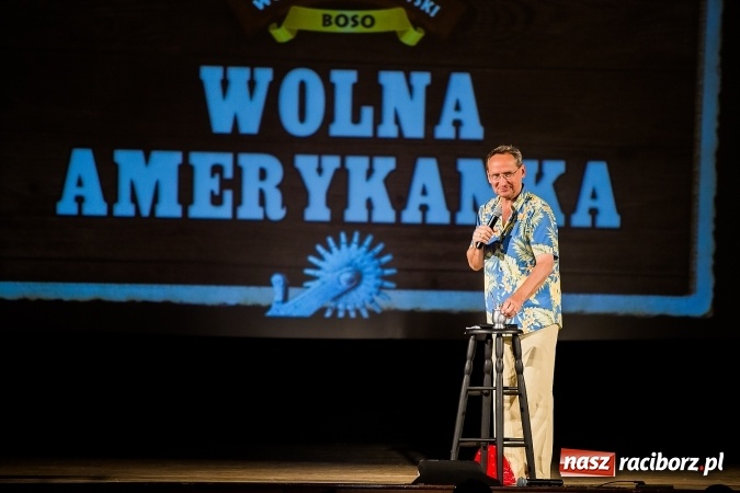 Zdjęcie w galerii na portalu naszraciborz.pl: Wojciech Cejrowski bawił w Raciborskim Centrum Kultury wiadomości z regionu