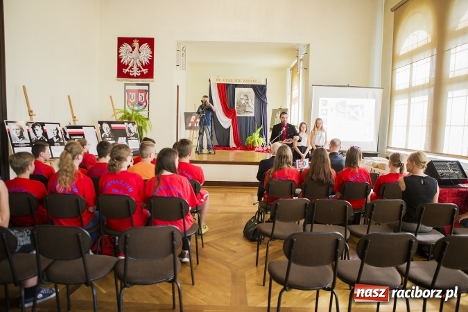 Zdjęcie w galerii na portalu naszraciborz.pl: Konkurs historyczny o II wojnie światowej rozstrzygnięty  wiadomości z regionu
