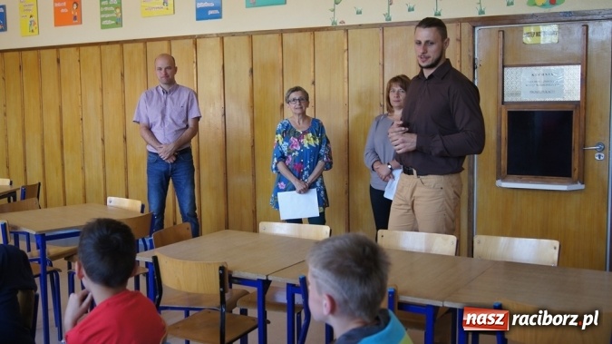 Zdjęcie w galerii na portalu naszraciborz.pl: Troliki przepustką na letnie kolonie w Grodźcu  wiadomości z regionu