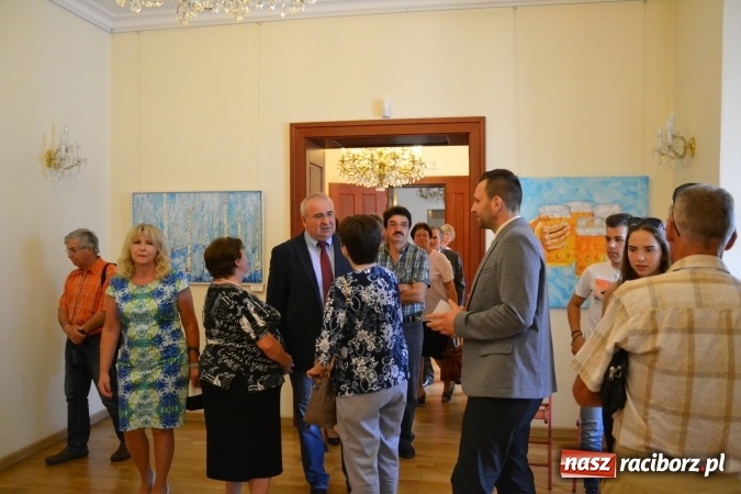 Zdjęcie w galerii na portalu naszraciborz.pl: Racibórz i okolice - wernisaż wystawy obrazów olejnych i akrylowych na Zamku Piastowskim wiadomości z regionu