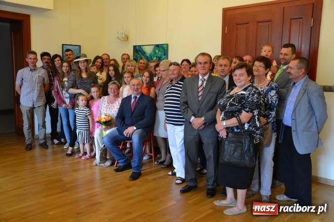 Zdjęcie w galerii na portalu naszraciborz.pl: Racibórz i okolice - wernisaż wystawy obrazów olejnych i akrylowych na Zamku Piastowskim wiadomości z regionu