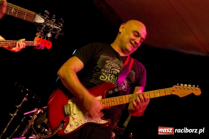 Zdjęcie w galerii na portalu naszraciborz.pl: Dobry blues nie dał rady Euro we Francji  wiadomości z regionu