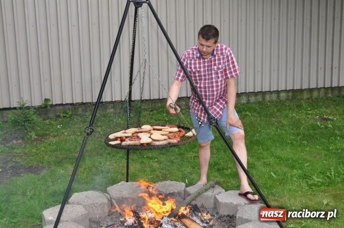 Zdjęcie w galerii na portalu naszraciborz.pl: Sportowo i artystycznie dla Mamy i Taty. Festyn w Domowym Przedszkolu wiadomości z regionu