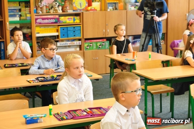 Zdjęcie w galerii na portalu naszraciborz.pl: Mistrz Rozrywek Umysłowych - powiatowy konkurs dla pierwszak&oacute;w w SP 18 wiadomości z regionu