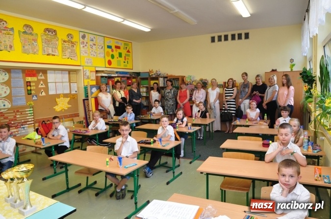 Zdjęcie w galerii na portalu naszraciborz.pl: Mistrz Rozrywek Umysłowych - powiatowy konkurs dla pierwszak&oacute;w w SP 18 wiadomości z regionu