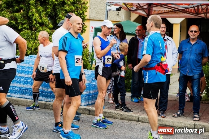 Zdjęcie w galerii na portalu naszraciborz.pl: X Jubileuszowy Półmaraton Kietrz - Třebom - Gródczanki - Pietrowice Wielkie wiadomości z regionu