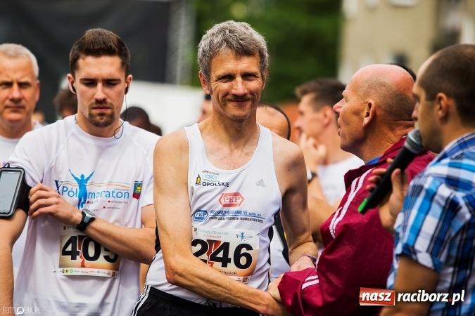 Zdjęcie w galerii na portalu naszraciborz.pl: X Jubileuszowy Półmaraton Kietrz - Třebom - Gródczanki - Pietrowice Wielkie wiadomości z regionu