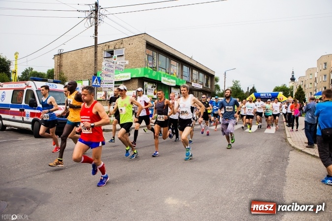 Zdjęcie w galerii na portalu naszraciborz.pl: X Jubileuszowy Półmaraton Kietrz - Třebom - Gródczanki - Pietrowice Wielkie wiadomości z regionu