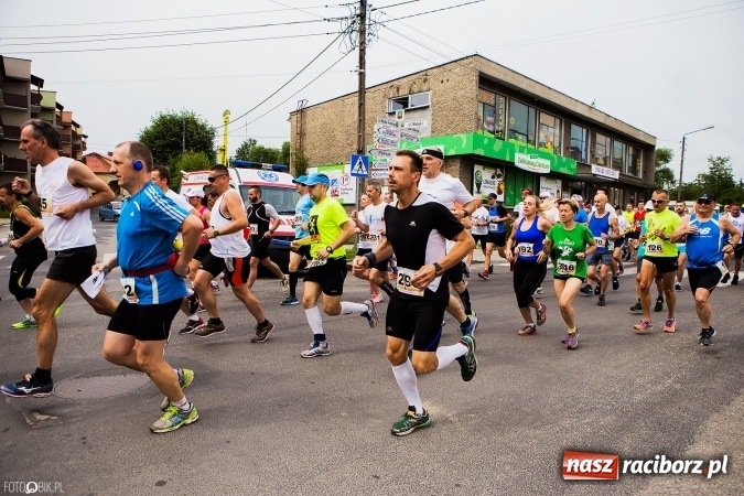 Zdjęcie w galerii na portalu naszraciborz.pl: X Jubileuszowy Półmaraton Kietrz - Třebom - Gródczanki - Pietrowice Wielkie wiadomości z regionu