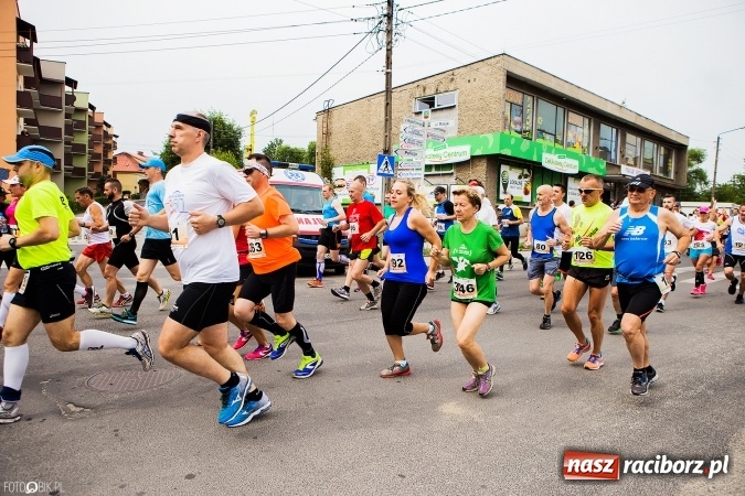 Zdjęcie w galerii na portalu naszraciborz.pl: X Jubileuszowy Półmaraton Kietrz - Třebom - Gródczanki - Pietrowice Wielkie wiadomości z regionu