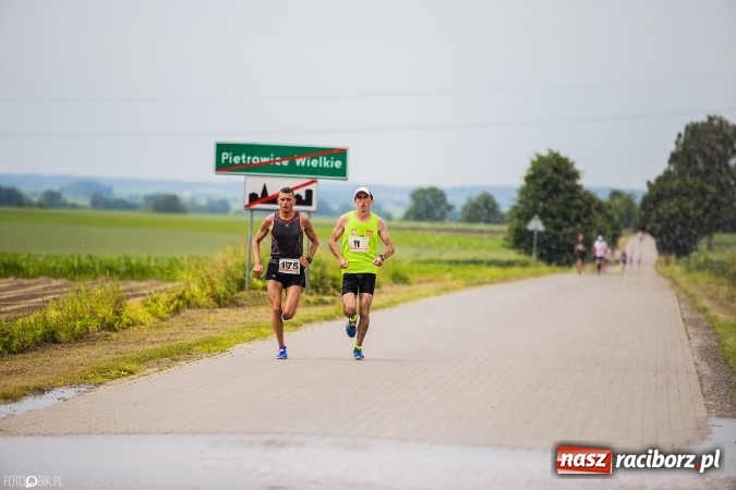 Zdjęcie w galerii na portalu naszraciborz.pl: X Jubileuszowy Półmaraton Kietrz - Třebom - Gródczanki - Pietrowice Wielkie wiadomości z regionu