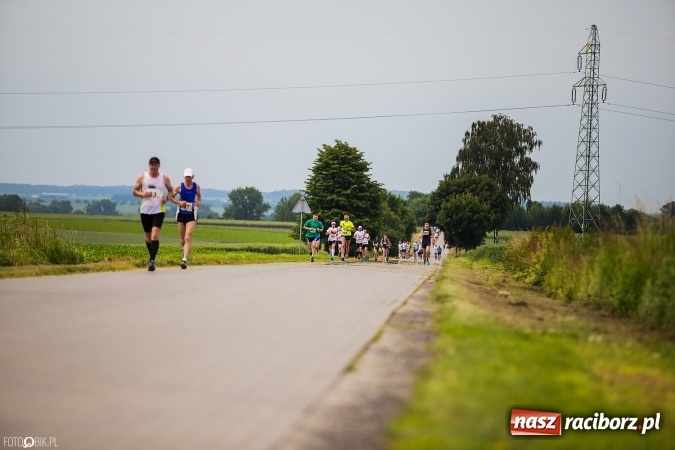 Zdjęcie w galerii na portalu naszraciborz.pl: X Jubileuszowy Półmaraton Kietrz - Třebom - Gródczanki - Pietrowice Wielkie wiadomości z regionu
