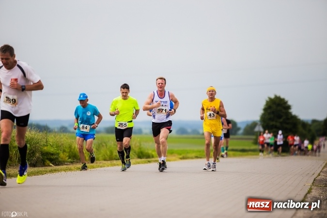 Zdjęcie w galerii na portalu naszraciborz.pl: X Jubileuszowy Półmaraton Kietrz - Třebom - Gródczanki - Pietrowice Wielkie wiadomości z regionu