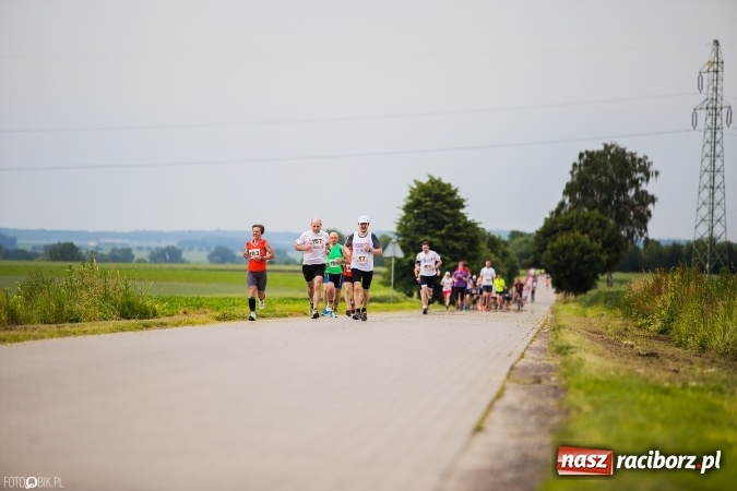 Zdjęcie w galerii na portalu naszraciborz.pl: X Jubileuszowy Półmaraton Kietrz - Třebom - Gródczanki - Pietrowice Wielkie wiadomości z regionu