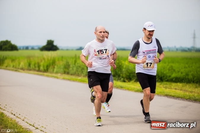 Zdjęcie w galerii na portalu naszraciborz.pl: X Jubileuszowy Półmaraton Kietrz - Třebom - Gródczanki - Pietrowice Wielkie wiadomości z regionu