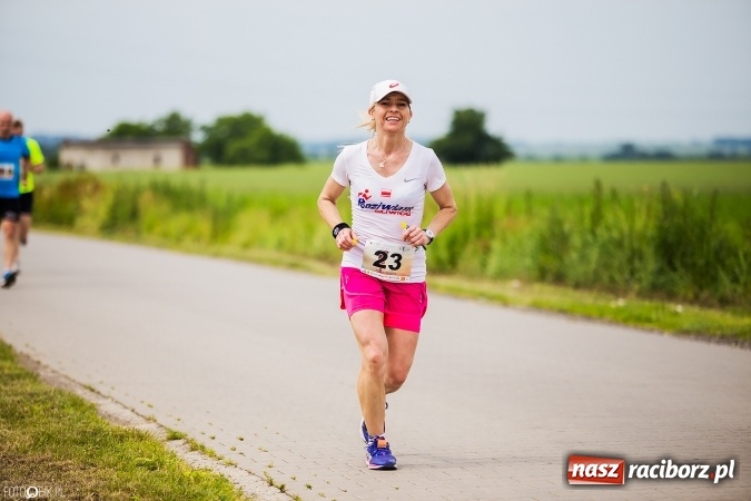 Zdjęcie w galerii na portalu naszraciborz.pl: X Jubileuszowy Półmaraton Kietrz - Třebom - Gródczanki - Pietrowice Wielkie wiadomości z regionu
