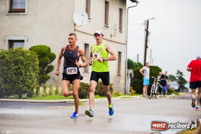Zdjęcie w galerii na portalu naszraciborz.pl: X Jubileuszowy Półmaraton Kietrz - Třebom - Gródczanki - Pietrowice Wielkie wiadomości z regionu