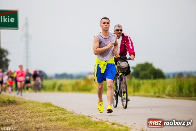 Zdjęcie w galerii na portalu naszraciborz.pl: X Jubileuszowy Półmaraton Kietrz - Třebom - Gródczanki - Pietrowice Wielkie wiadomości z regionu