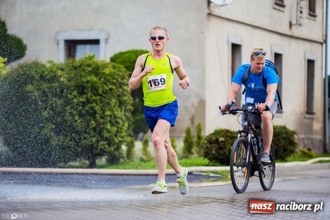 Zdjęcie w galerii na portalu naszraciborz.pl: X Jubileuszowy Półmaraton Kietrz - Třebom - Gródczanki - Pietrowice Wielkie wiadomości z regionu