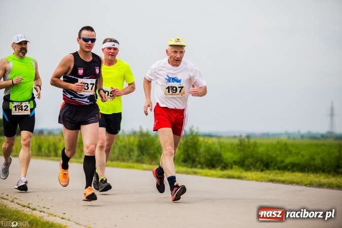 Zdjęcie w galerii na portalu naszraciborz.pl: X Jubileuszowy Półmaraton Kietrz - Třebom - Gródczanki - Pietrowice Wielkie wiadomości z regionu