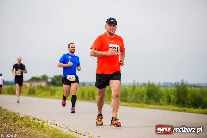 Zdjęcie w galerii na portalu naszraciborz.pl: X Jubileuszowy Półmaraton Kietrz - Třebom - Gródczanki - Pietrowice Wielkie wiadomości z regionu
