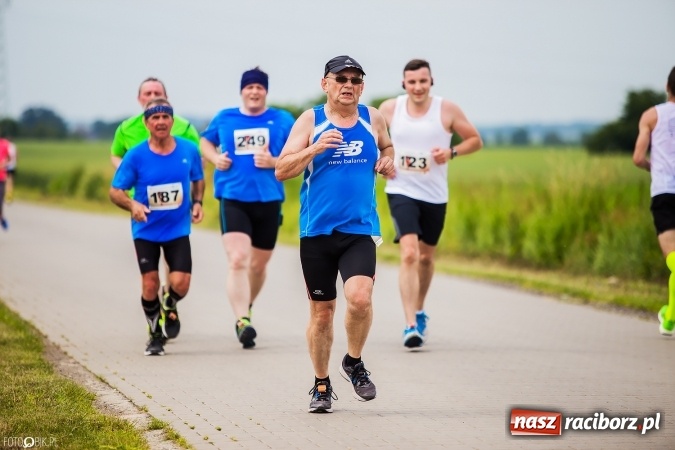 Zdjęcie w galerii na portalu naszraciborz.pl: X Jubileuszowy Półmaraton Kietrz - Třebom - Gródczanki - Pietrowice Wielkie wiadomości z regionu