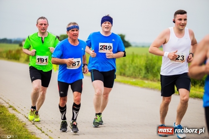 Zdjęcie w galerii na portalu naszraciborz.pl: X Jubileuszowy Półmaraton Kietrz - Třebom - Gródczanki - Pietrowice Wielkie wiadomości z regionu