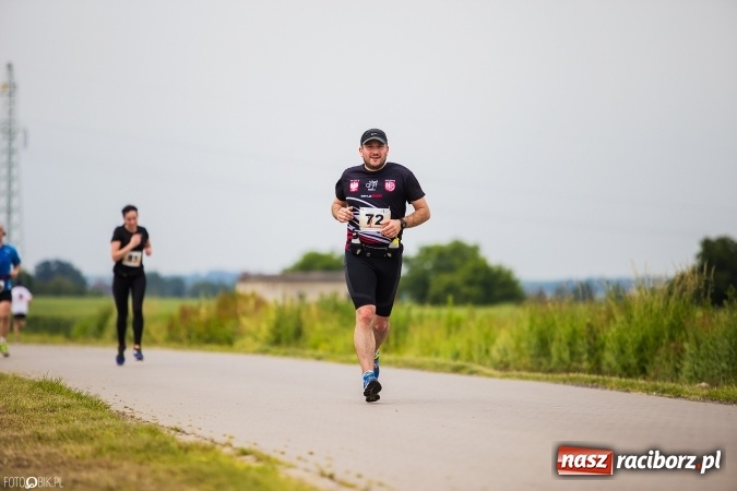 Zdjęcie w galerii na portalu naszraciborz.pl: X Jubileuszowy Półmaraton Kietrz - Třebom - Gródczanki - Pietrowice Wielkie wiadomości z regionu