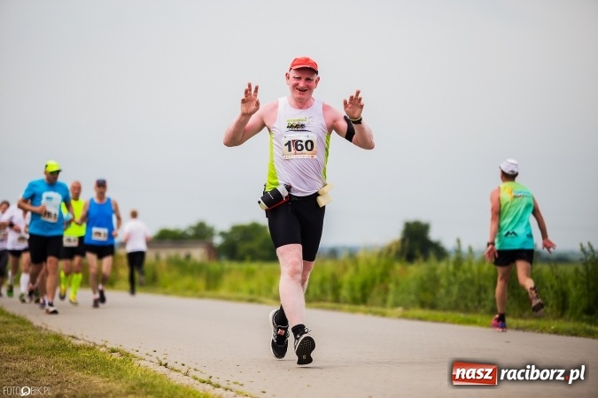 Zdjęcie w galerii na portalu naszraciborz.pl: X Jubileuszowy Półmaraton Kietrz - Třebom - Gródczanki - Pietrowice Wielkie wiadomości z regionu