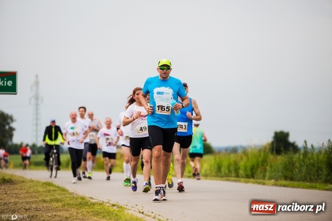 Zdjęcie w galerii na portalu naszraciborz.pl: X Jubileuszowy Półmaraton Kietrz - Třebom - Gródczanki - Pietrowice Wielkie wiadomości z regionu