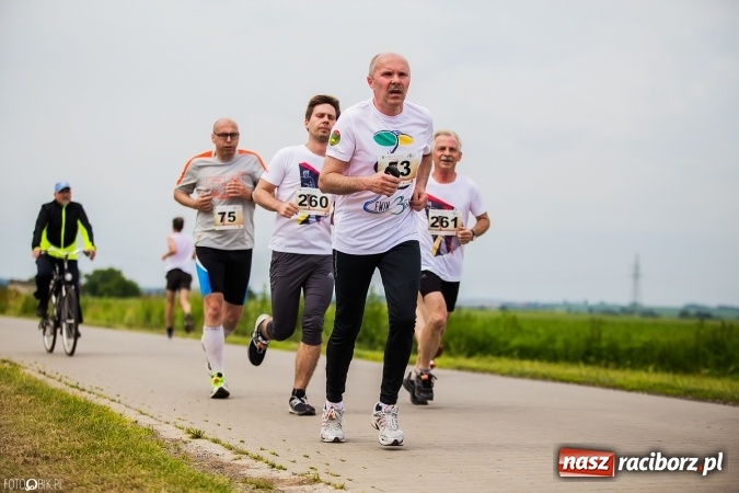 Zdjęcie w galerii na portalu naszraciborz.pl: X Jubileuszowy Półmaraton Kietrz - Třebom - Gródczanki - Pietrowice Wielkie wiadomości z regionu