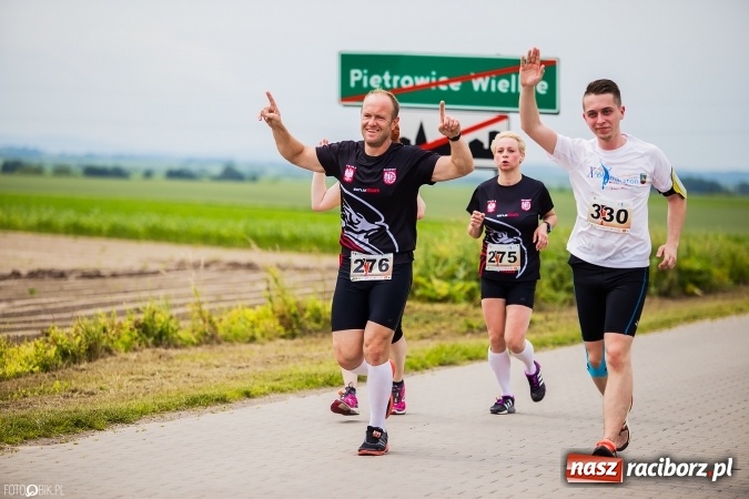 Zdjęcie w galerii na portalu naszraciborz.pl: X Jubileuszowy Półmaraton Kietrz - Třebom - Gródczanki - Pietrowice Wielkie wiadomości z regionu