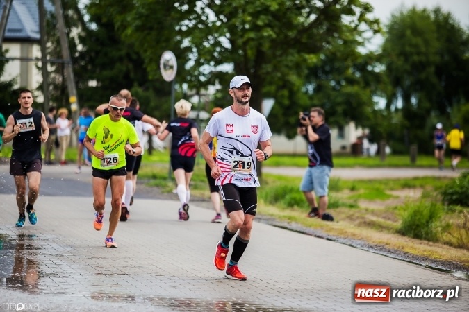 Zdjęcie w galerii na portalu naszraciborz.pl: X Jubileuszowy Półmaraton Kietrz - Třebom - Gródczanki - Pietrowice Wielkie wiadomości z regionu