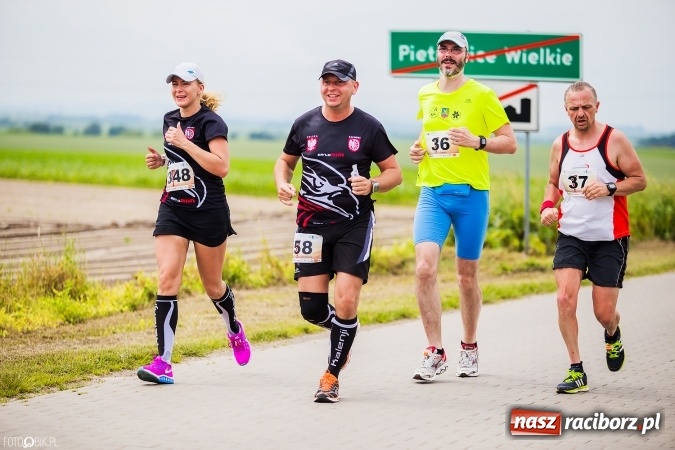 Zdjęcie w galerii na portalu naszraciborz.pl: X Jubileuszowy Półmaraton Kietrz - Třebom - Gródczanki - Pietrowice Wielkie wiadomości z regionu