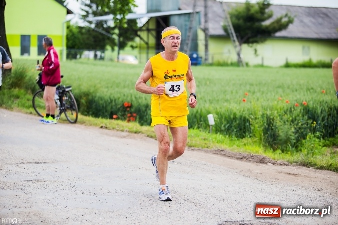 Zdjęcie w galerii na portalu naszraciborz.pl: X Jubileuszowy Półmaraton Kietrz - Třebom - Gródczanki - Pietrowice Wielkie wiadomości z regionu