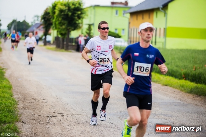 Zdjęcie w galerii na portalu naszraciborz.pl: X Jubileuszowy Półmaraton Kietrz - Třebom - Gródczanki - Pietrowice Wielkie wiadomości z regionu