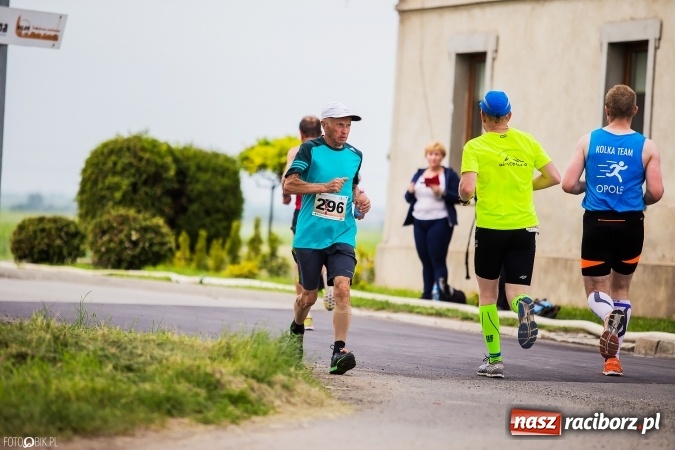 Zdjęcie w galerii na portalu naszraciborz.pl: X Jubileuszowy Półmaraton Kietrz - Třebom - Gródczanki - Pietrowice Wielkie wiadomości z regionu