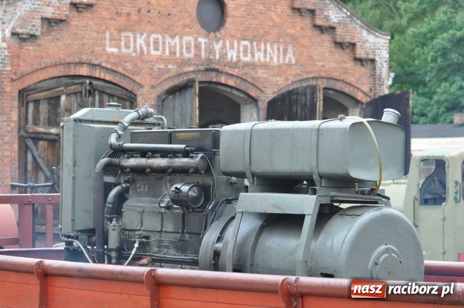 Zdjęcie w galerii na portalu naszraciborz.pl: Industriada 2016 w Rudach. Składy wąskotorówki pełne pasażerów wiadomości z regionu