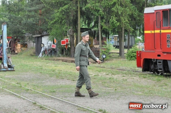 Zdjęcie w galerii na portalu naszraciborz.pl: Industriada 2016 w Rudach. Składy wąskotorówki pełne pasażerów wiadomości z regionu