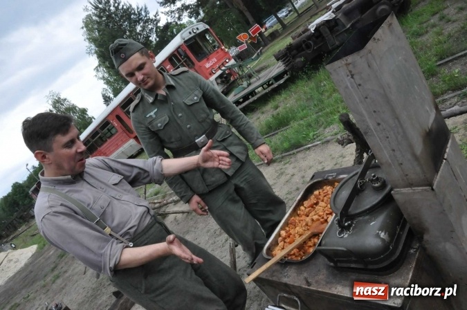 Zdjęcie w galerii na portalu naszraciborz.pl: Industriada 2016 w Rudach. Składy wąskotorówki pełne pasażerów wiadomości z regionu