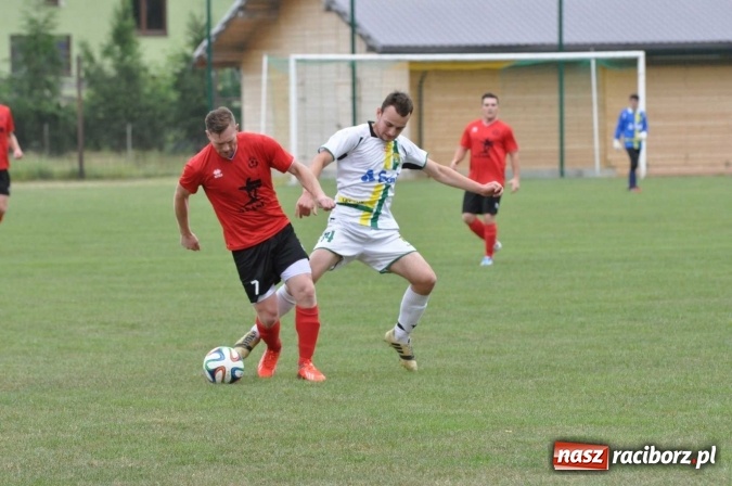 Zdjęcie w galerii na portalu naszraciborz.pl: A klasa: Nudne spotkanie przy Cegielskiej. Tworków mistrzem! wiadomości z regionu