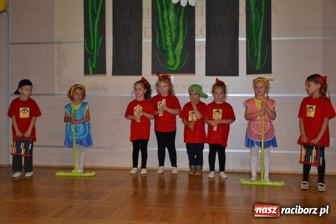 Zdjęcie w galerii na portalu naszraciborz.pl: Przedszkole w Tworkowie świętowało 80-lecie  wiadomości z regionu