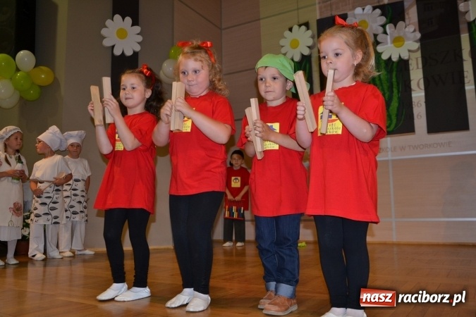 Zdjęcie w galerii na portalu naszraciborz.pl: Przedszkole w Tworkowie świętowało 80-lecie  wiadomości z regionu