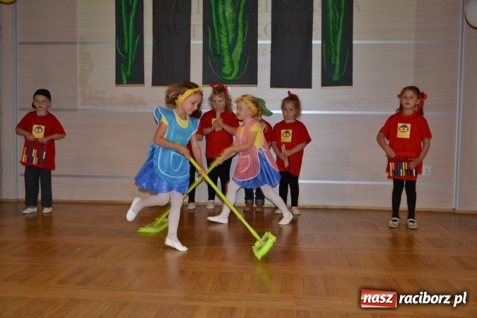 Zdjęcie w galerii na portalu naszraciborz.pl: Przedszkole w Tworkowie świętowało 80-lecie  wiadomości z regionu