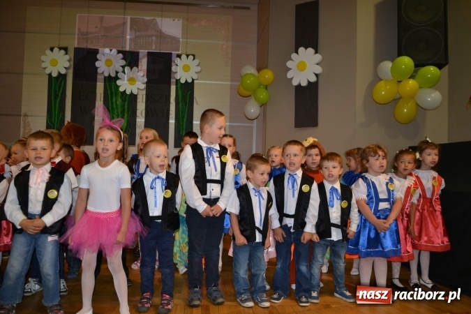 Zdjęcie w galerii na portalu naszraciborz.pl: Przedszkole w Tworkowie świętowało 80-lecie  wiadomości z regionu