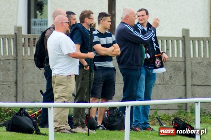 Zdjęcie w galerii na portalu naszraciborz.pl: Derby Raciborza: Fenomenalna passa Brzezia trwa wiadomości z regionu