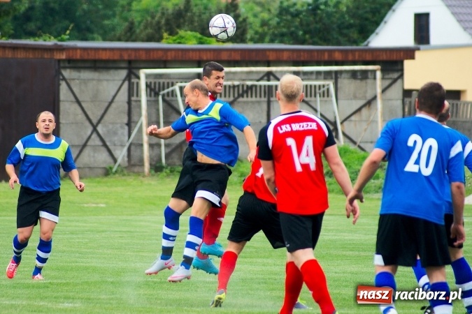 Zdjęcie w galerii na portalu naszraciborz.pl: Derby Raciborza: Fenomenalna passa Brzezia trwa wiadomości z regionu