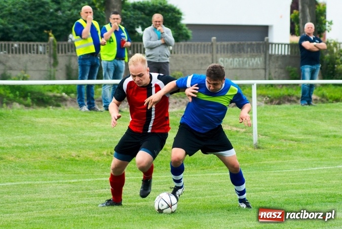 Zdjęcie w galerii na portalu naszraciborz.pl: Derby Raciborza: Fenomenalna passa Brzezia trwa wiadomości z regionu